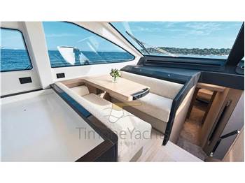 Azimut 72 Fly