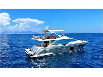 Azimut 72 Fly