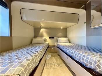 Azimut Grande 27 Metri