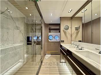 Azimut Grande 27 Metri