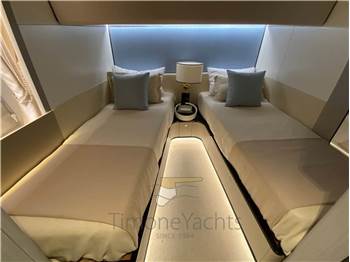 Azimut Grande 27 Metri