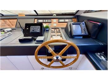 Sanlorenzo SL 82