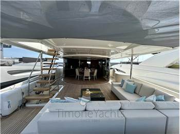 Custom Line Navetta 33