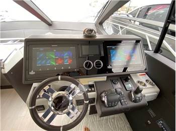 Azimut S7