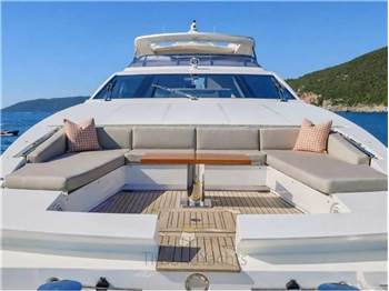 Azimut Grande 30 Metri