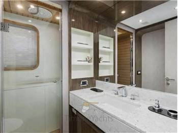 Azimut Grande 30 Metri