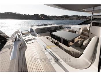 Azimut S8
