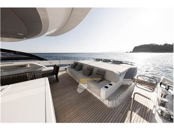 Azimut S8