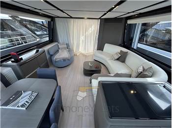 Azimut S8
