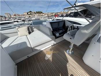 Azimut S8