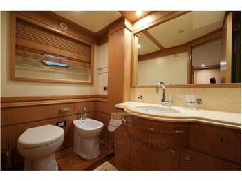 Custom Line Navetta 26