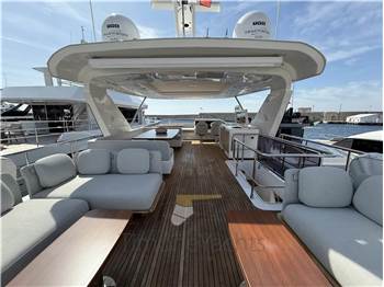 Azimut 72 Flybridge