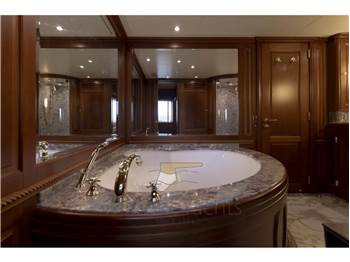 Benetti 100 Tradition