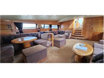 Mangusta Yachts 105 Sport