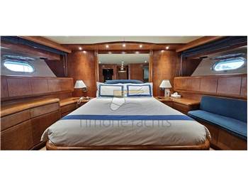Mangusta Yachts 105 Sport