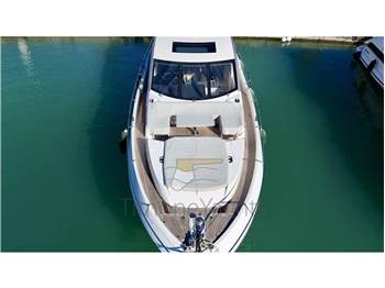 Sunseeker 74 Sport Yacht
