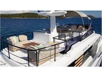 Azimut Magellano 60