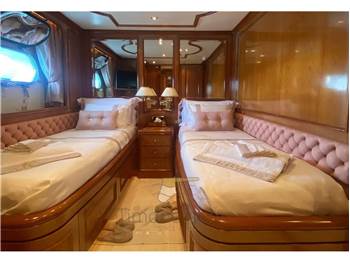 Benetti Classic 115