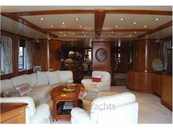 Benetti Classic 115