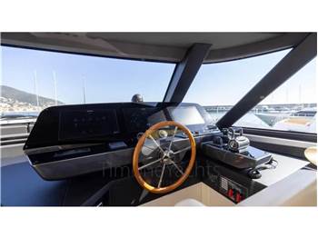 Azimut Magellano 25 Metri