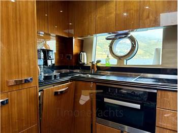 Sunseeker 80 SPORT YACHT