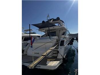 Princess Yachts V 85