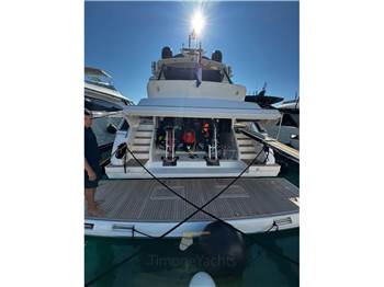 Princess Yachts V 85