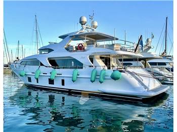 Benetti Delfino 93'