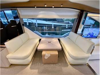Azimut 60 Fly