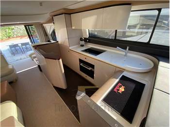 Azimut 60 Fly