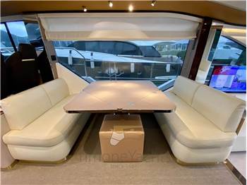 Azimut 60 Fly