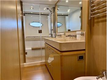 Princess Yachts 85