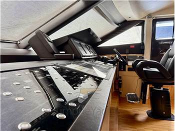 Princess Yachts 85