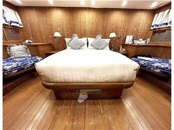 Cantieri di Lavagna Admiral 28