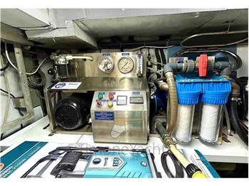 Cantieri di Lavagna Admiral 28