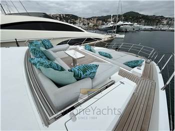 Azimut Grande 27 Metri