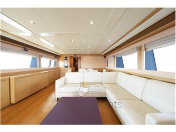 Custom Line Navetta 26