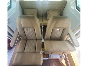 Axopar 28 Cabin