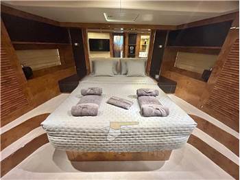 Riva 85 Opera