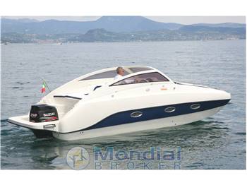 MonteCarlo Marine Ital Cabin 25' - Leaving Concept