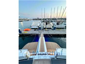 Pershing 54 Linea d'asse