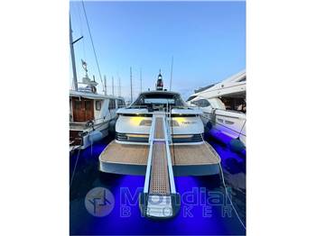 Pershing 54 Linea d'asse