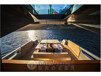 Awave 48 maxi rib