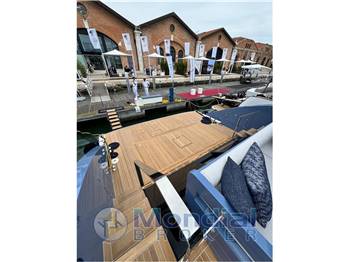 MANDAYACHTS S 07 BERLINETTA