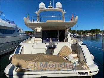 Azimut AZ 62