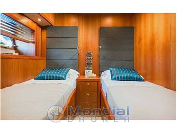 Sunseeker PREDATOR 108
