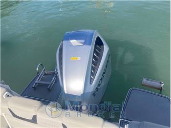 Karnic Powerboats LTD - Cipro Karnic 702 SL