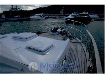King Yacht SEA RANGER 61