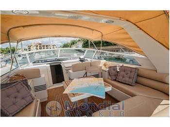 Pershing 40