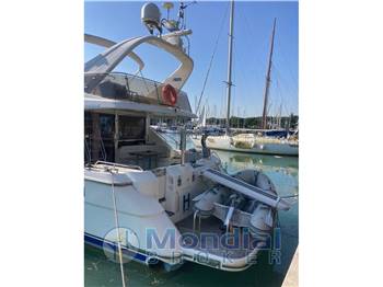 Fairline SQUADRON 62